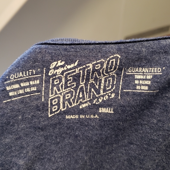 Michigan University Retro Small T-Shirt - Picture 6 of 6